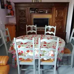 Hébergement de vacances Maison Complete, Montluçon